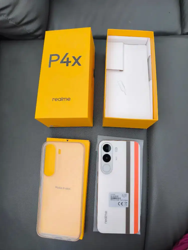 JUAL REALME P4X 4+4GB 128 BARU 2 MINGGU BELI