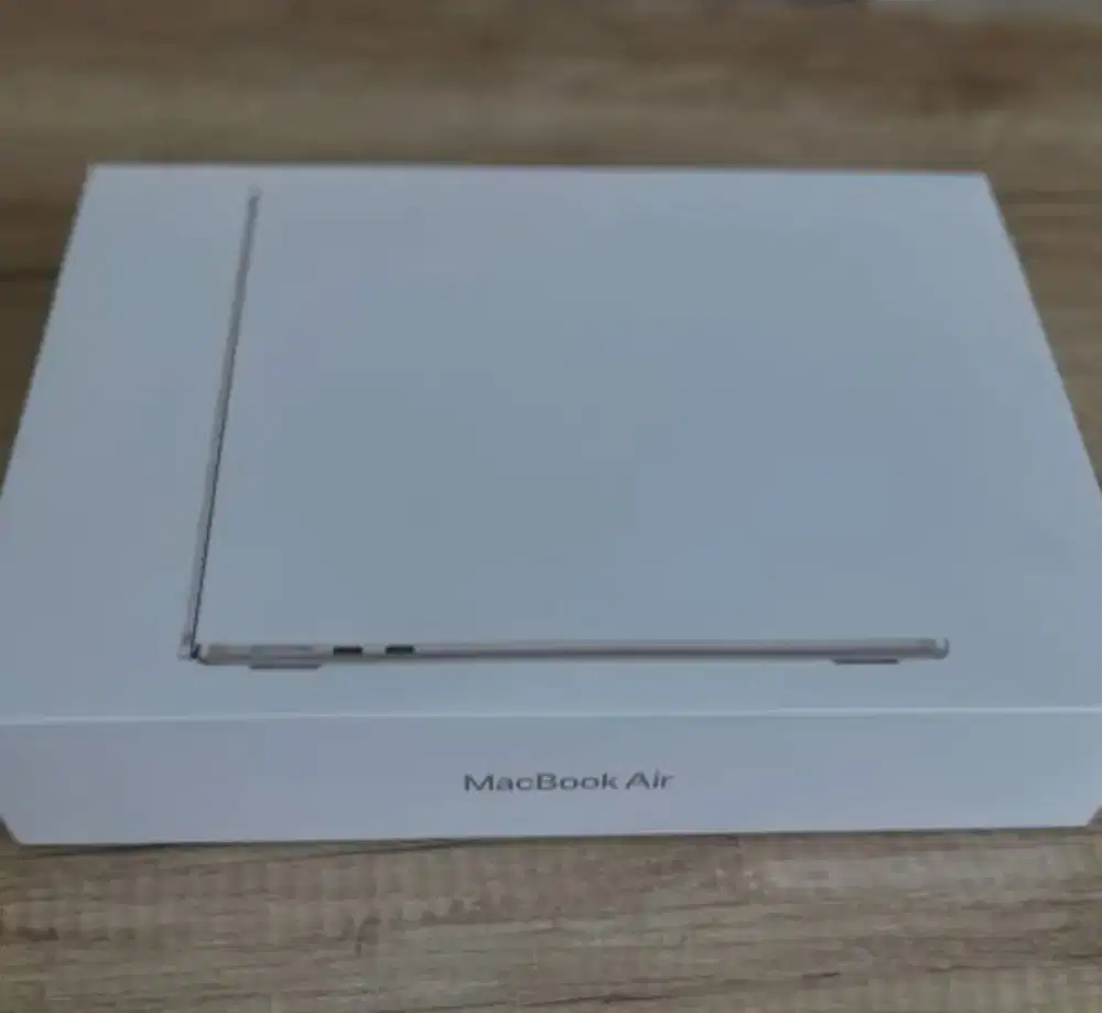 MACBOOK AIR M5 RAM 16/512