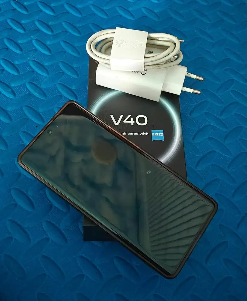 VIVO V40 SECOND LIKE NEW