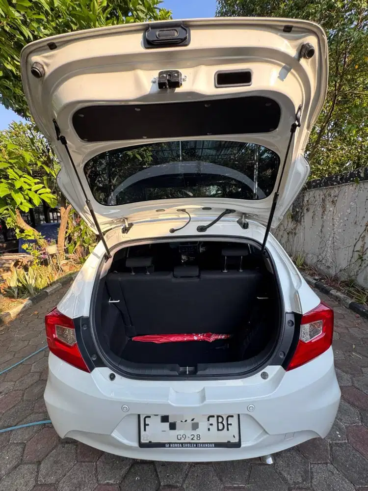 Honda Brio New E-CVT Tahun 2023 (Putih)