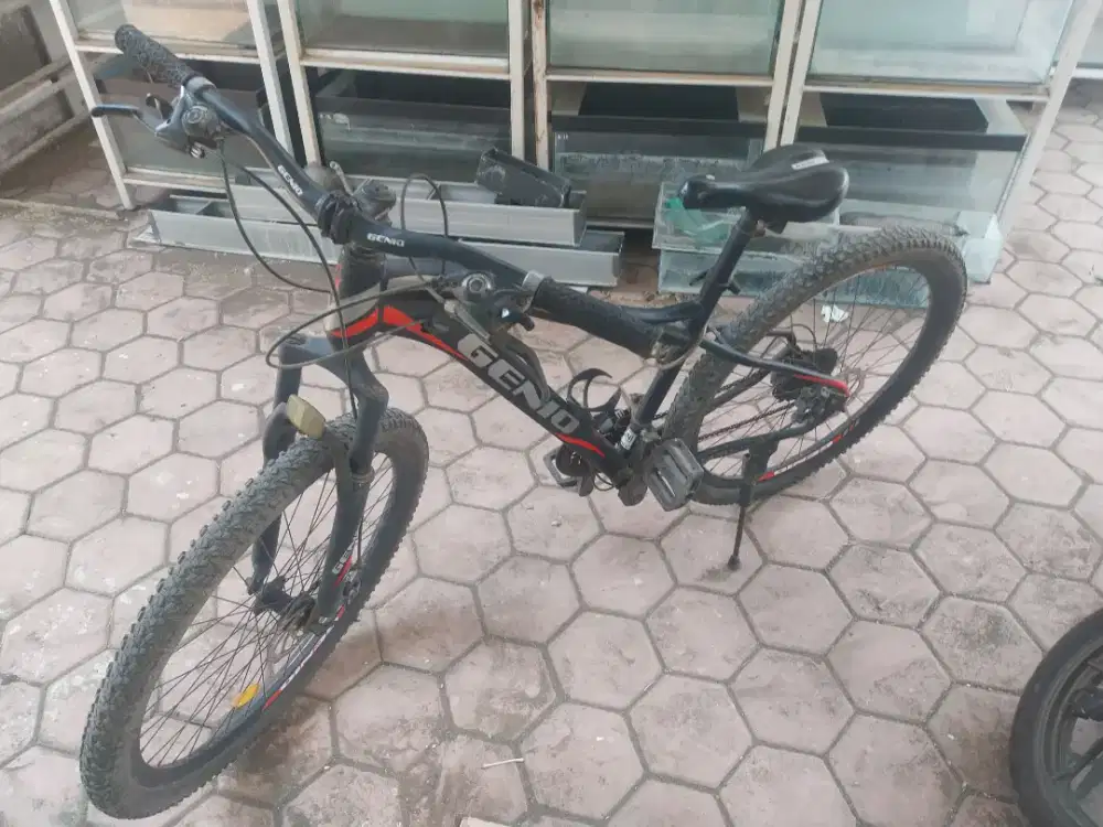 Sepeda mtb genio