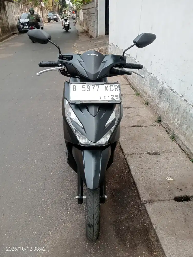beat deluxe keylees tipe tertinggi