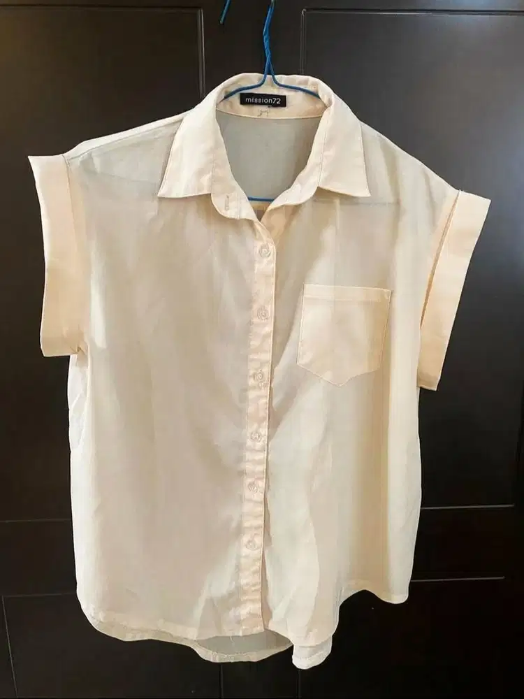 BLOUSE MISSION 72 – PEACH – PRELOVED