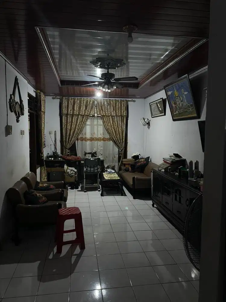 Dijual Rumah SHM dekat cililitan dan halim