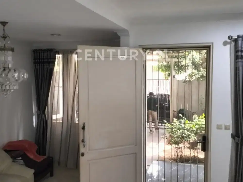Rumah Walet Jarang Ada JAlan Lebar Furnished