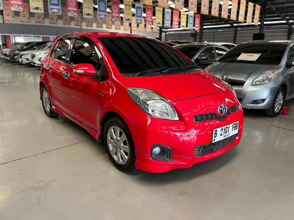 Yaris 1.5 S Limited AT 2013 Low KM Pajak Panjang Mulus Siap Pakai