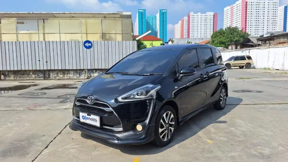 Pajak Panjang - Toyota Sienta 1.5 Q Bensin-AT 2019