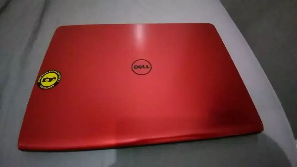 Laptop dell Inspiron 5000 core i7 siap pakai kondisi ok