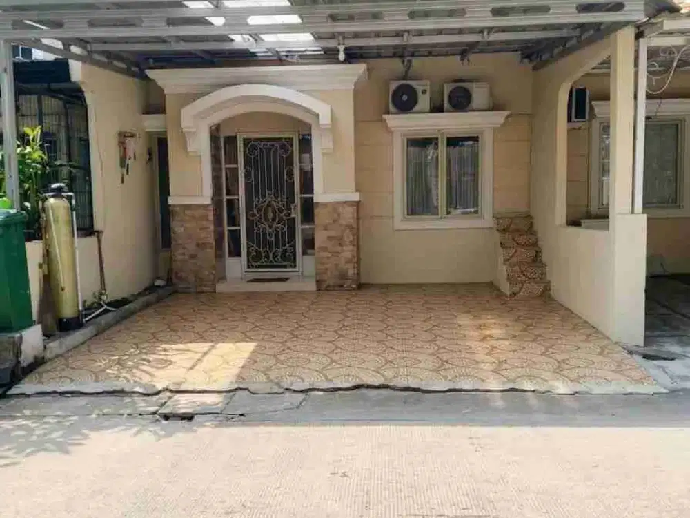 dijual rumah di kompleks nyaman diLippo cikarang