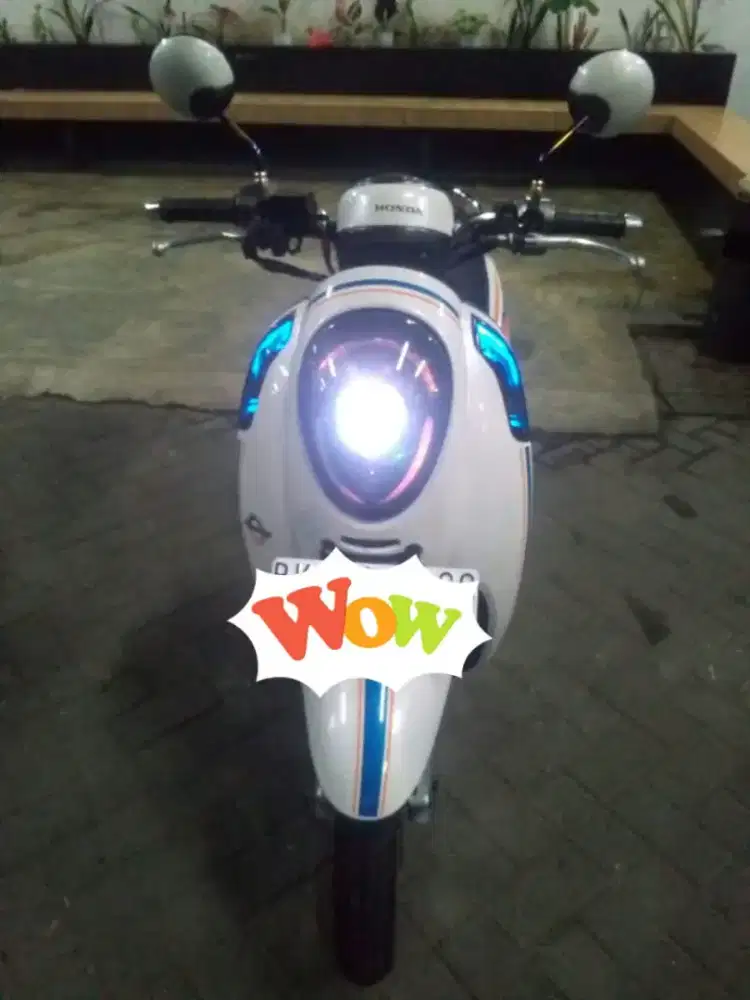 Honda scoopy 2016