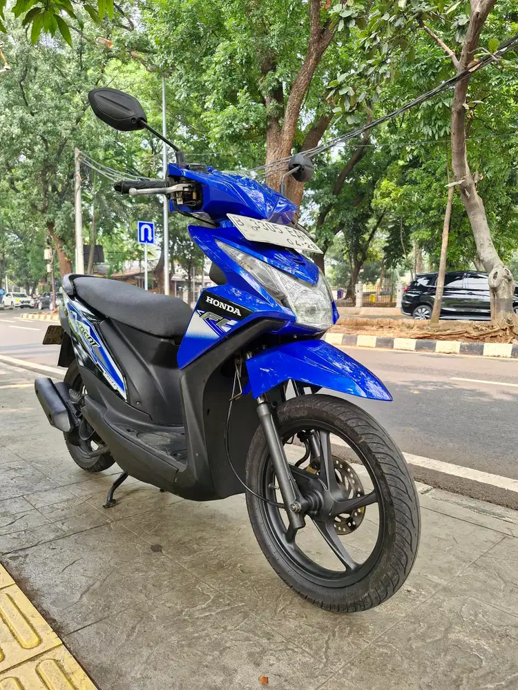 DIJUAL CASH HONDA BEAT CW CBS FI THN 2013 PJK IDUP SIAP PAKAI