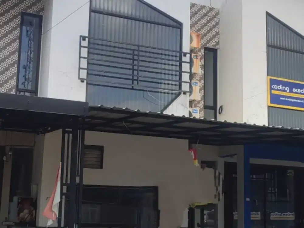 DISEWAKAN RUKO BANGUNAN MINIMALIS 2 LANTAI LOKASI BELAKANG TRANSMALL JEMBER