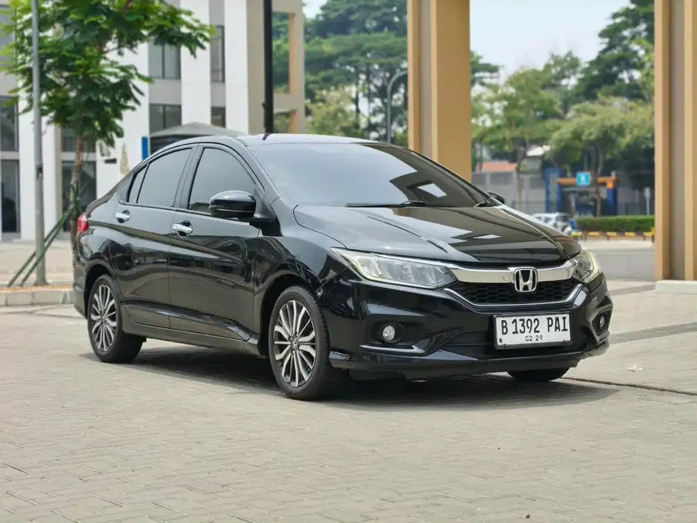 City 1.5 RS AT 2017 Low KM Kondisi Mulus Terawat Siap Pakai