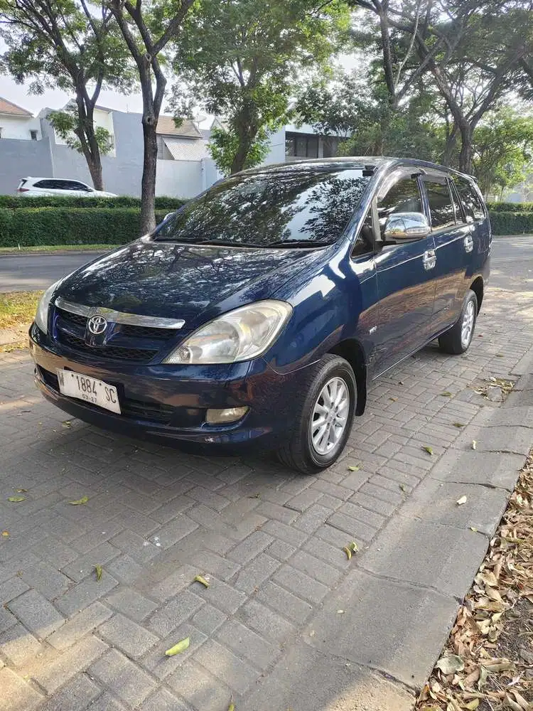 Toyota Kijang Innova 2008 Bensin