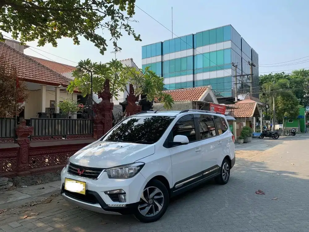 WULING CONFERO S 1.5 C LUXURY Manual 2019 Putih Tgn 1 KM 81 rb ASLI
