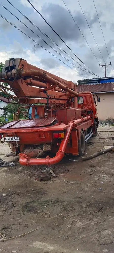 Dijual Truck Pompa Beton merk IHI Tahuj 2008