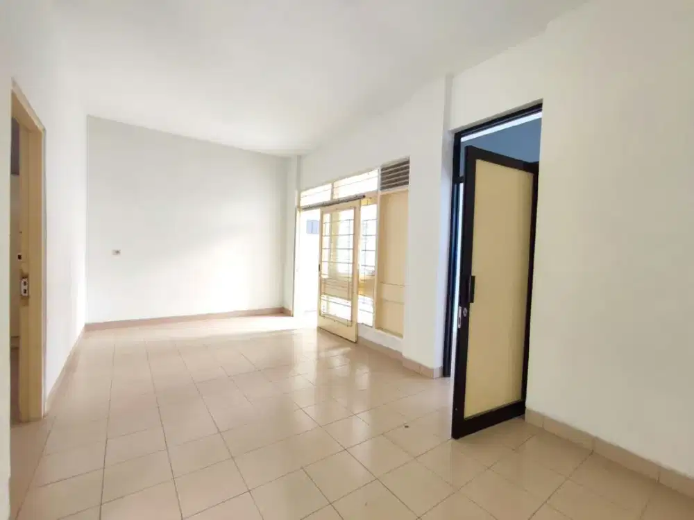 Sewa Nego Rumah Sayap Pasirkaliki Terawat Nyaman Strategis Tengah Kota
