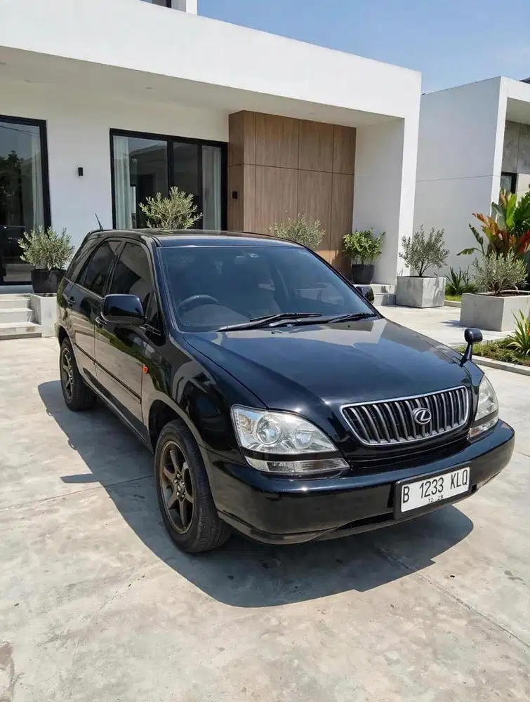 Toyota Harrier Matic 2001