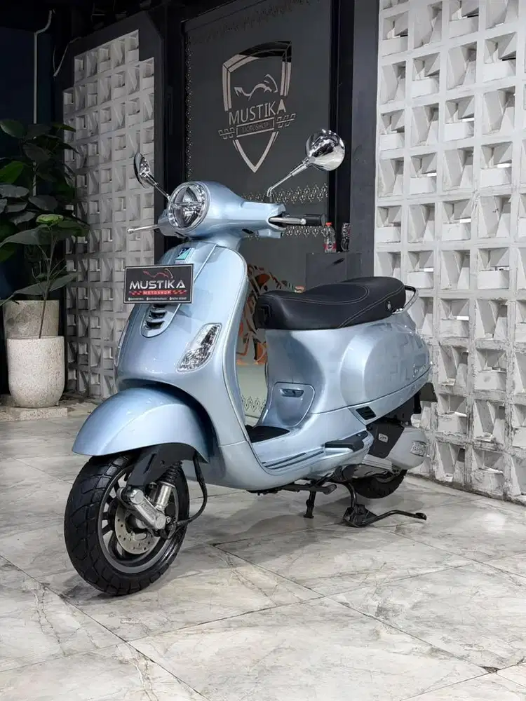 Stok Terbatas!!Vespa LX 125 iget th 2023 - Ayu Mustika