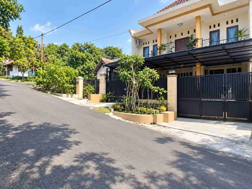 Rumah 4 KT 3 KM LT 162 LB 200 di Sendangmulyo Tembalang