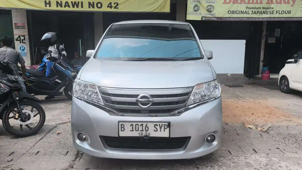 Nissan Serena 2013 Bensin