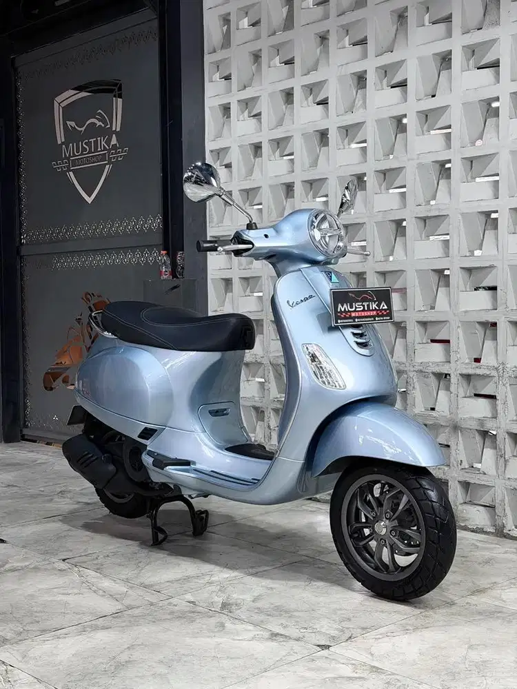 Istimewa!!Vespa LX125 iget th 2023 - Ayu Mustika