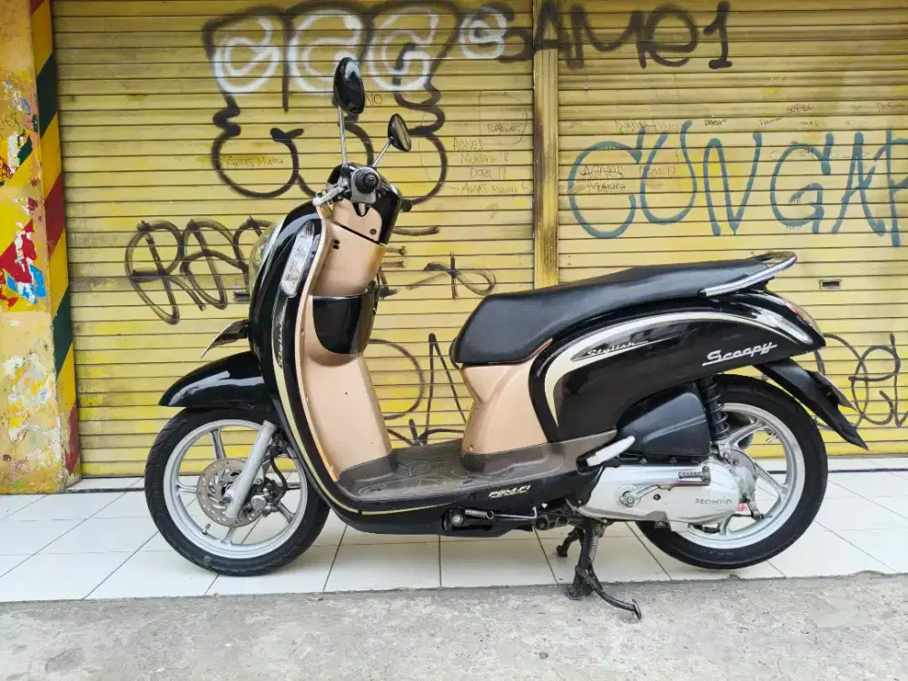 DI JUAL SCOOPY FI 2014