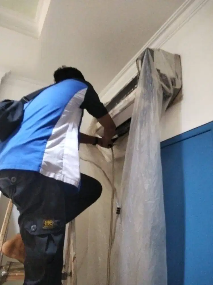 LOWONGAN KERJA ASSISTENT AC / HELPER AC BERPENGALAMAN
