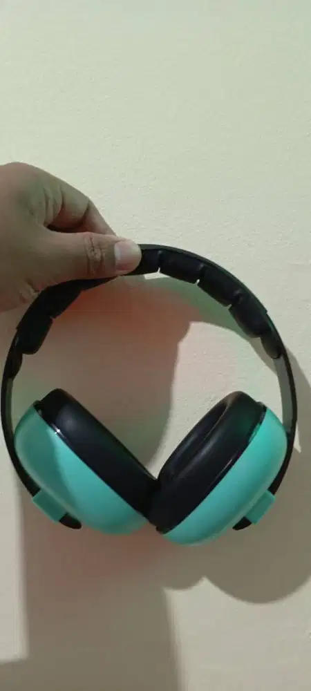 Earmuff (Penutup telinga bayi / dewasa)
