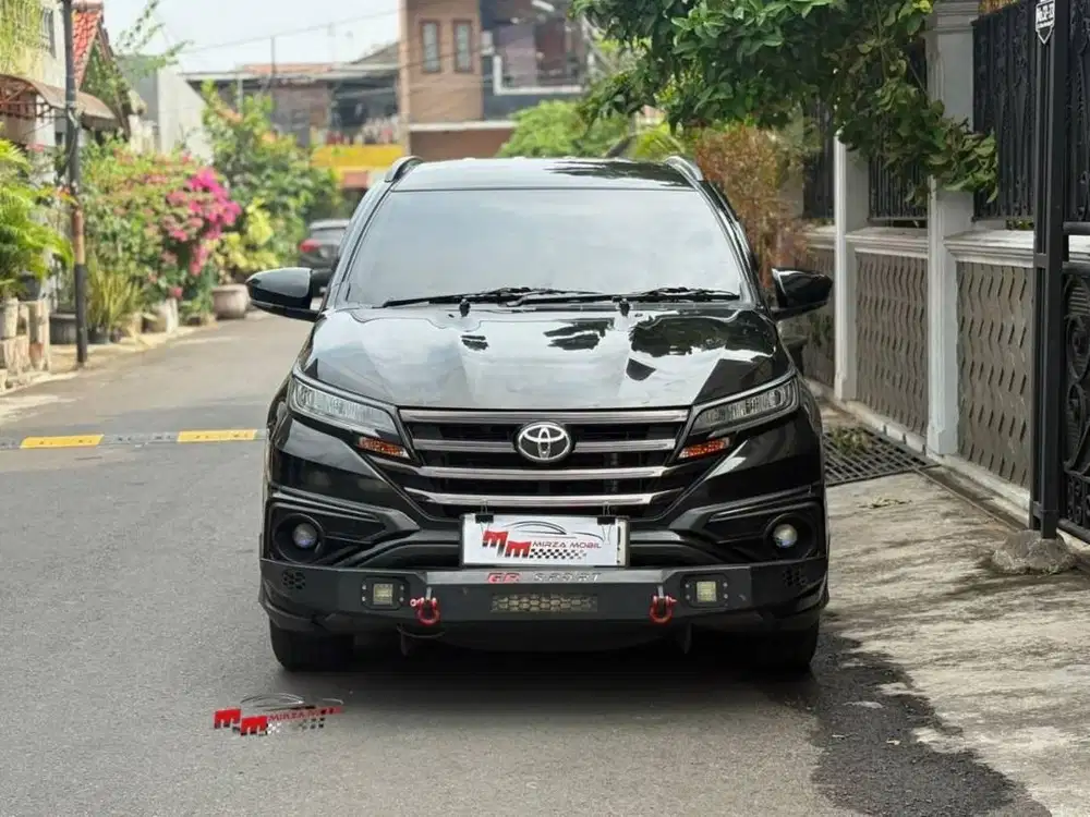 Dp 7 Juta | Toyota New Rush GR Sport 1.5 AT 2023 Hitam