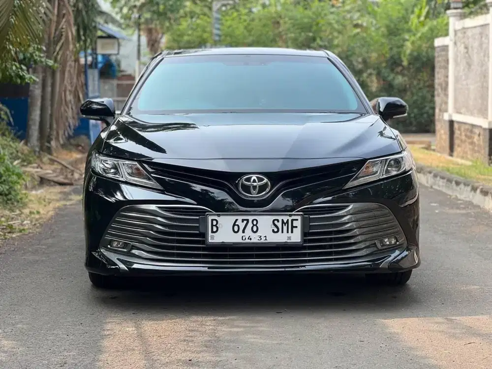 Toyota Camry 2.5 V AT 2021
