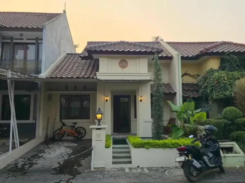 Rumah murah bagus terawat di kota Baru Parahyangan Tatar Wangsakerta