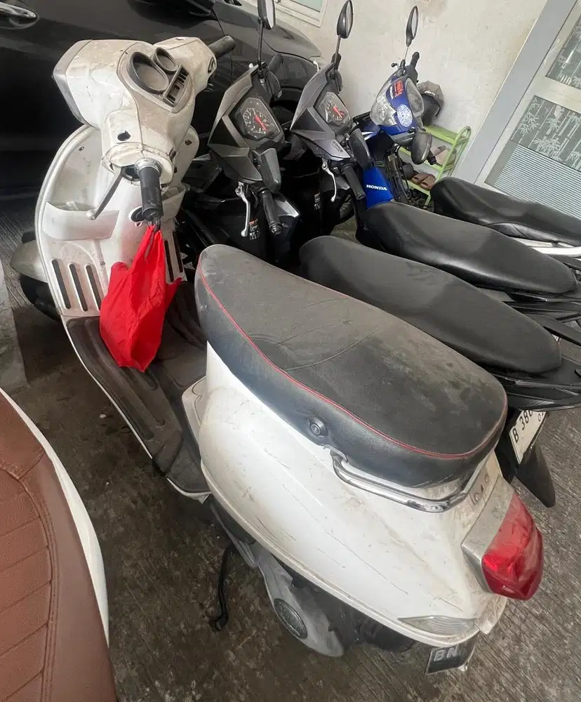 Piagio Vespa s 2014