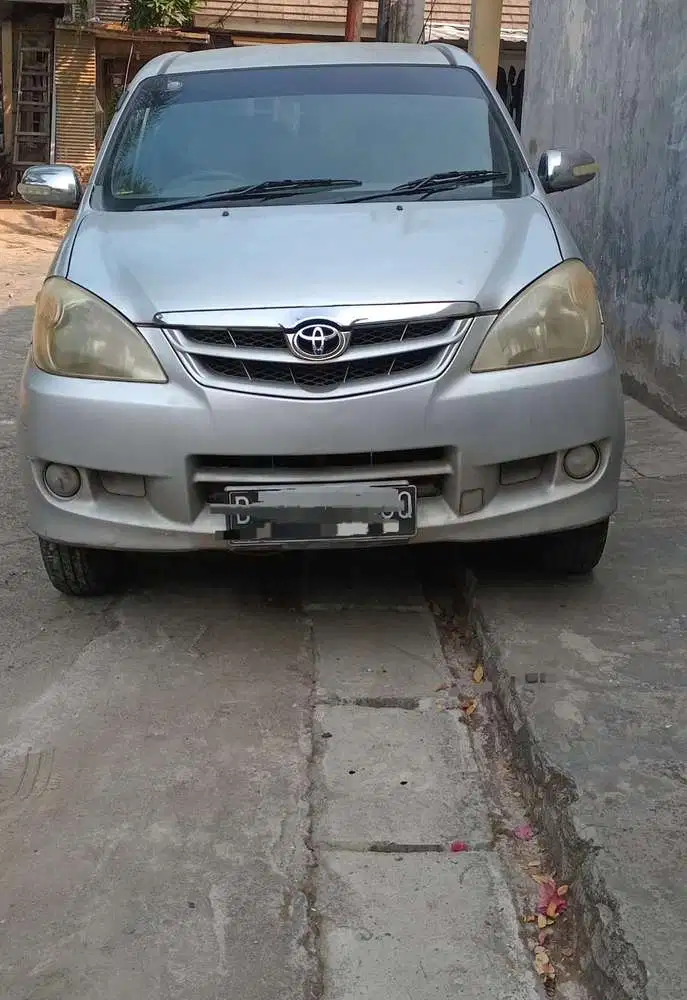 Toyota Avanza 2011 Bensin