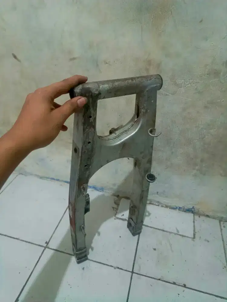 swing arm KLX copotan original