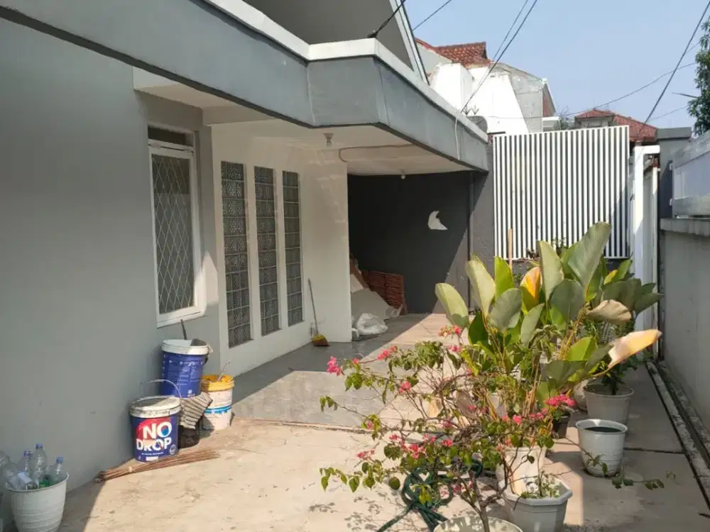 CEPATTT RUMAH BAGUS TENGAH KOTA NYAMAN STRATEGIS SIAP HUNI DI TURANGGA BANDUNG