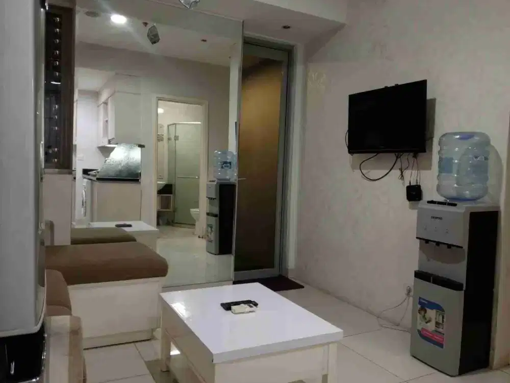 di sewakan apartemen the mansion Kemayoran tipe 2 bedroom furnish