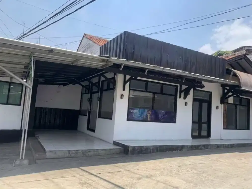 RUANG USAHA 1 LANTAI LOKASI RAMAI COCOK UNTUK SEGALA USAHA SIAP PAKAI DI JATINANGOR BANDUNG