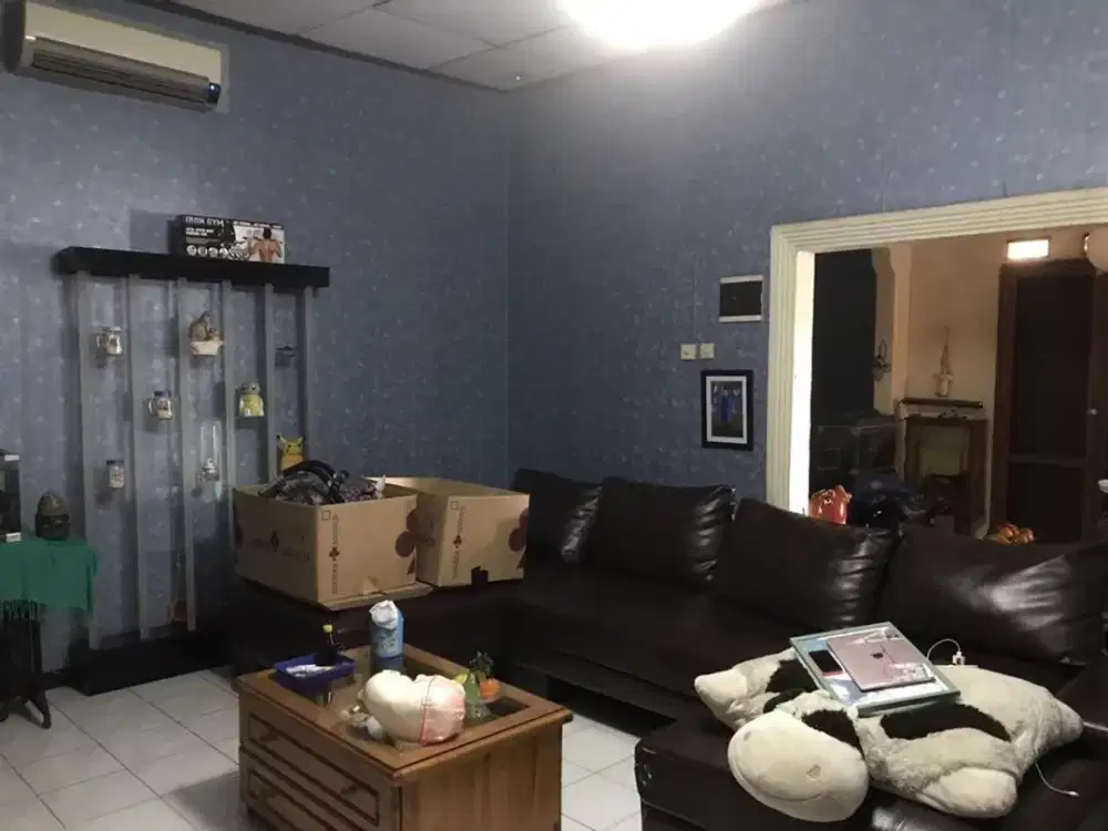 DIJUAL RUMAH SIAP HUNI SEMI FURNISHED BATU AMPAR JAKARTA TIMUR