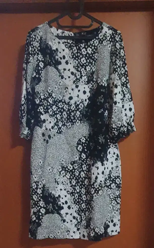 Di jual dress...