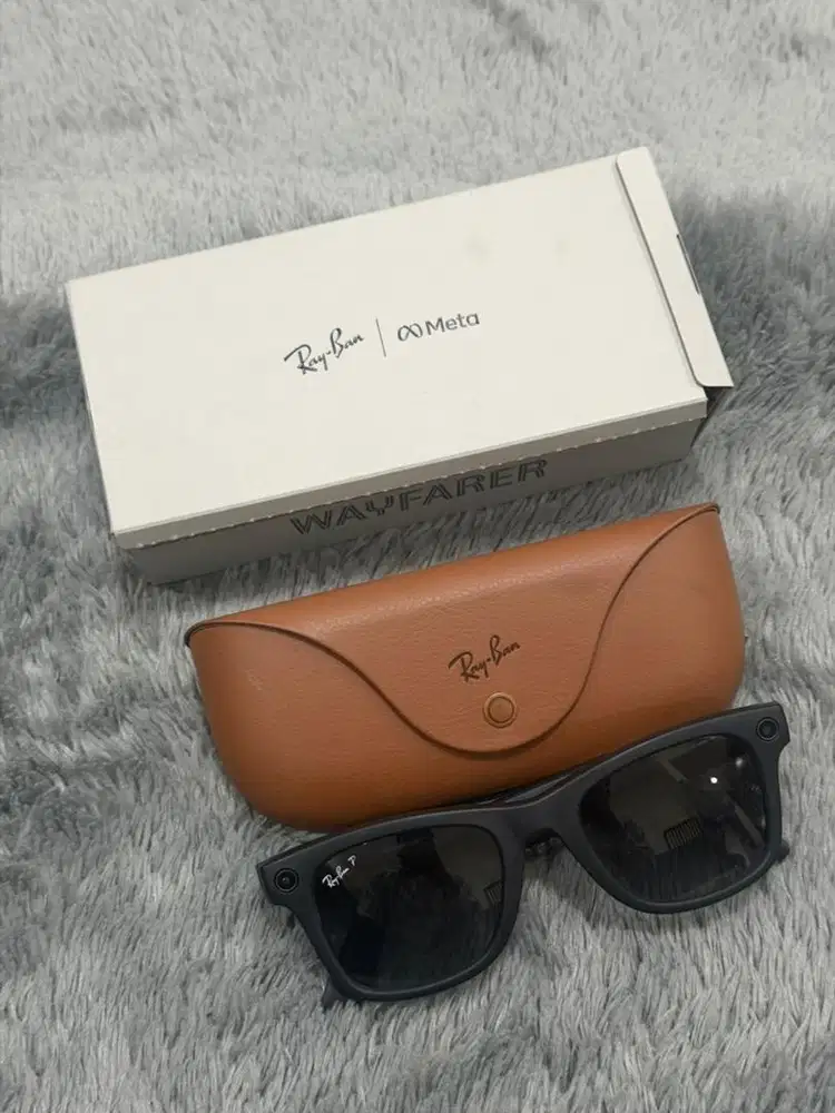 Ray-Ban Meta Wayfarer Smart Glasses Original