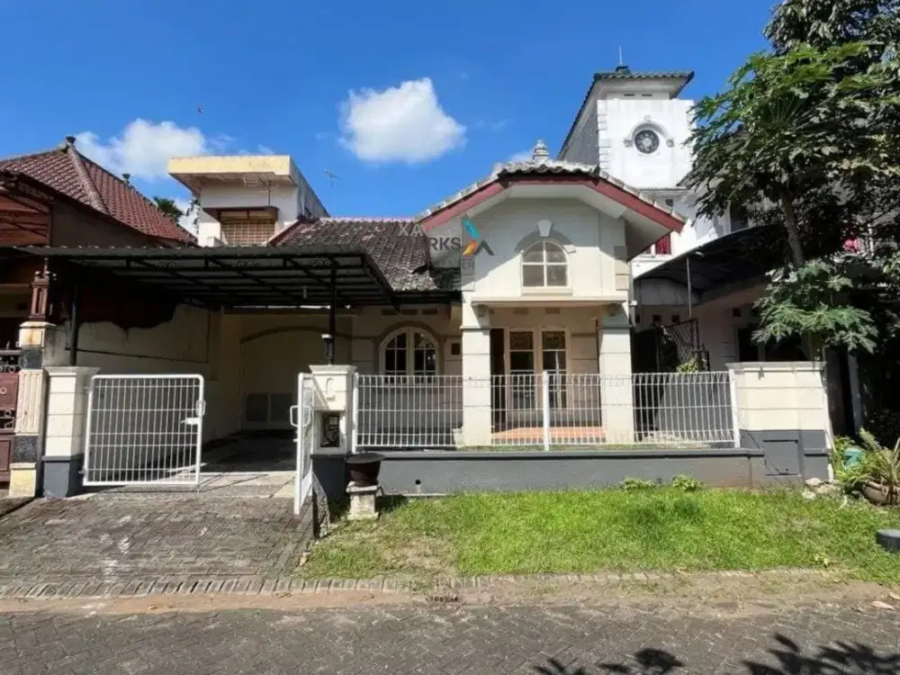 Dijual / Disewakan Rumah Selesai Renovasi Siap Huni Bersih di Araya Malang