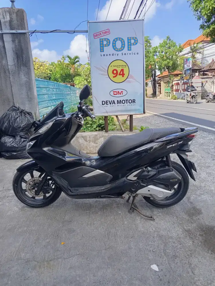 PCX 150 hitam Deva motor