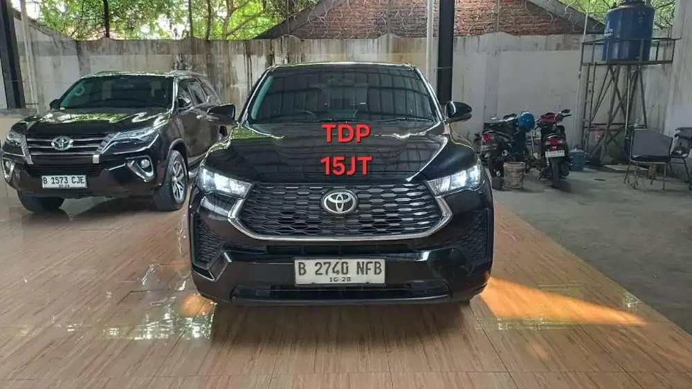 Toyota Zenix G Matic Tahun 2023 Kondisi Mulus Terawat Istimewa
