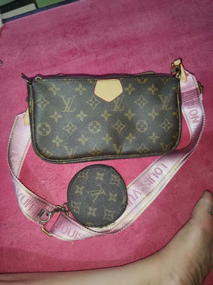 Tas mini ada dompet koin