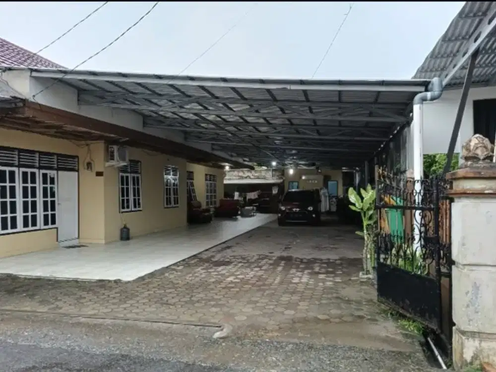 Rumah di Jln. Prabu siliwangi. Tj sari Jambi Timur
