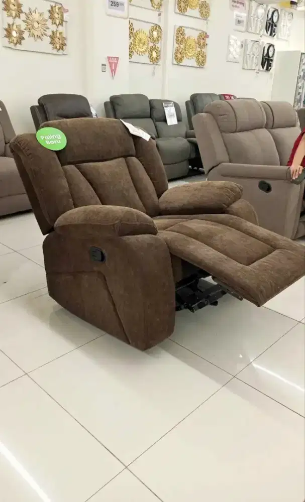 Sofa Goyang Recliner Parves