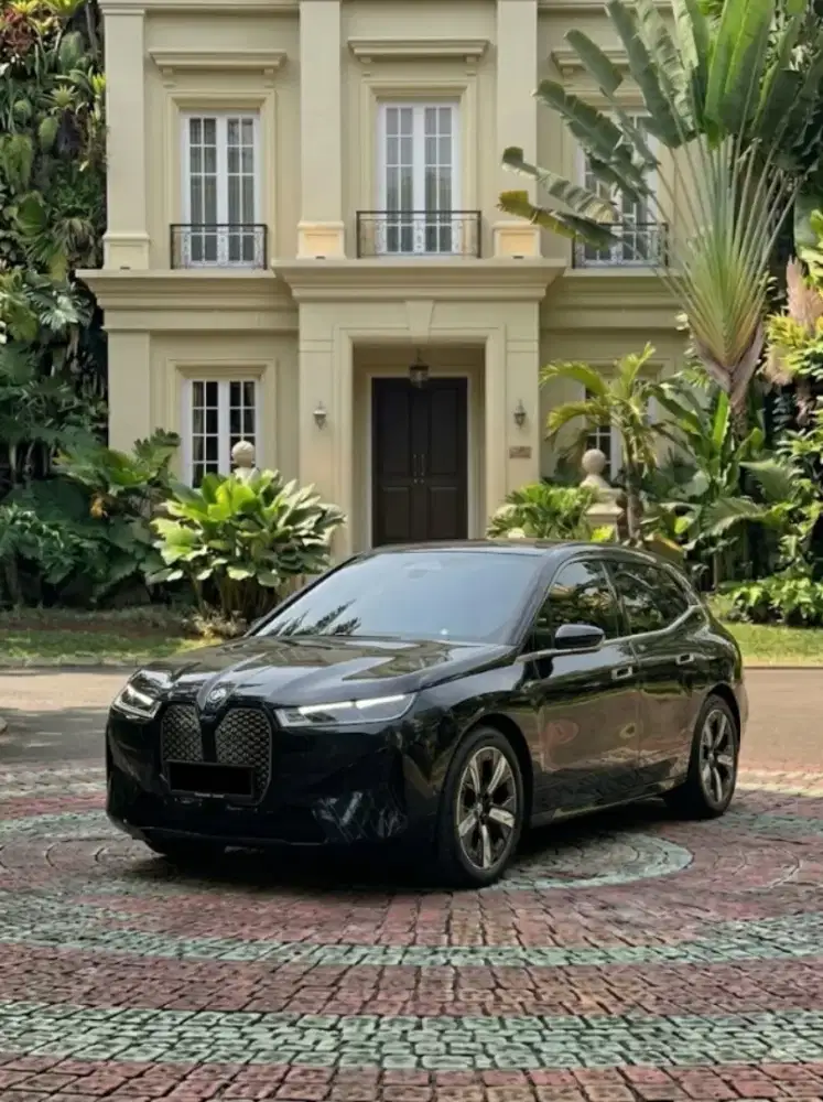 BMW iX xDrive40 2026 Electric (LISTRIK)