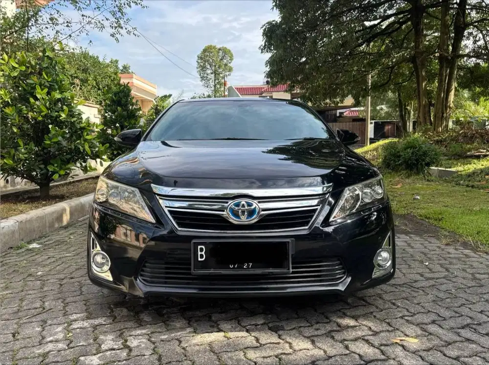 CAMRY HYBRID 2.5 V