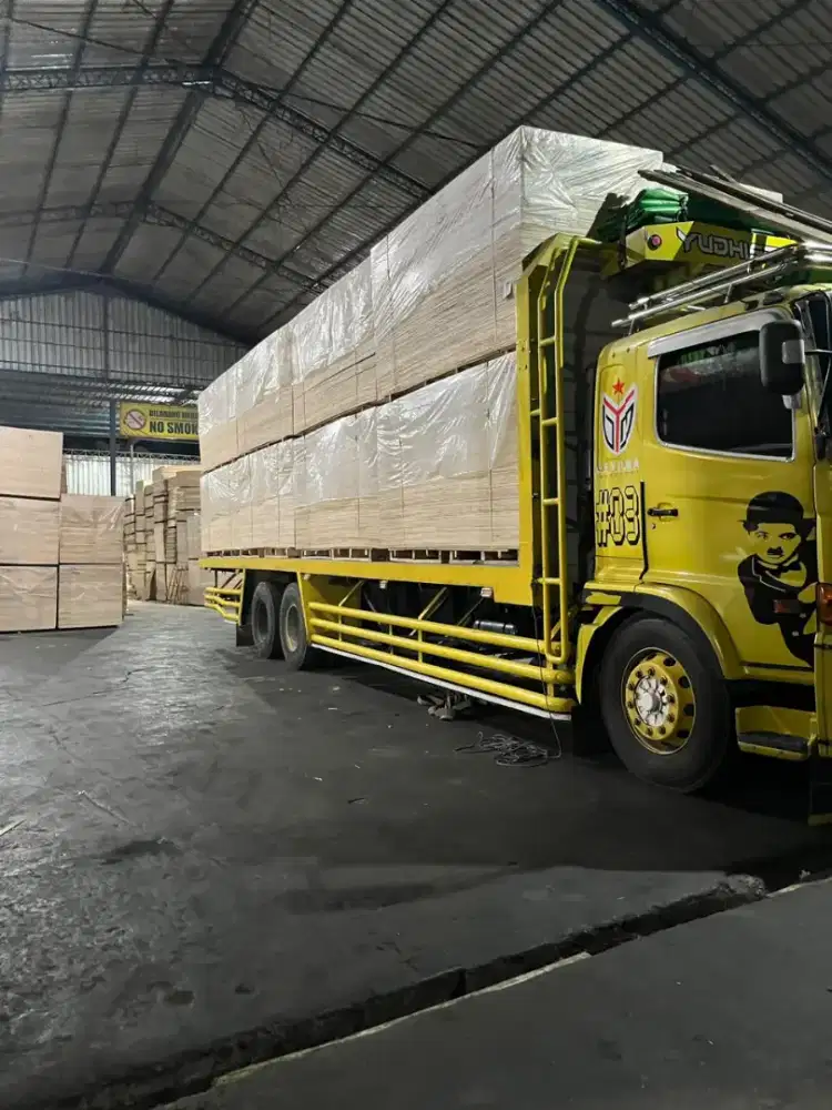 Dibutuhkan Tenaga bongkar muat